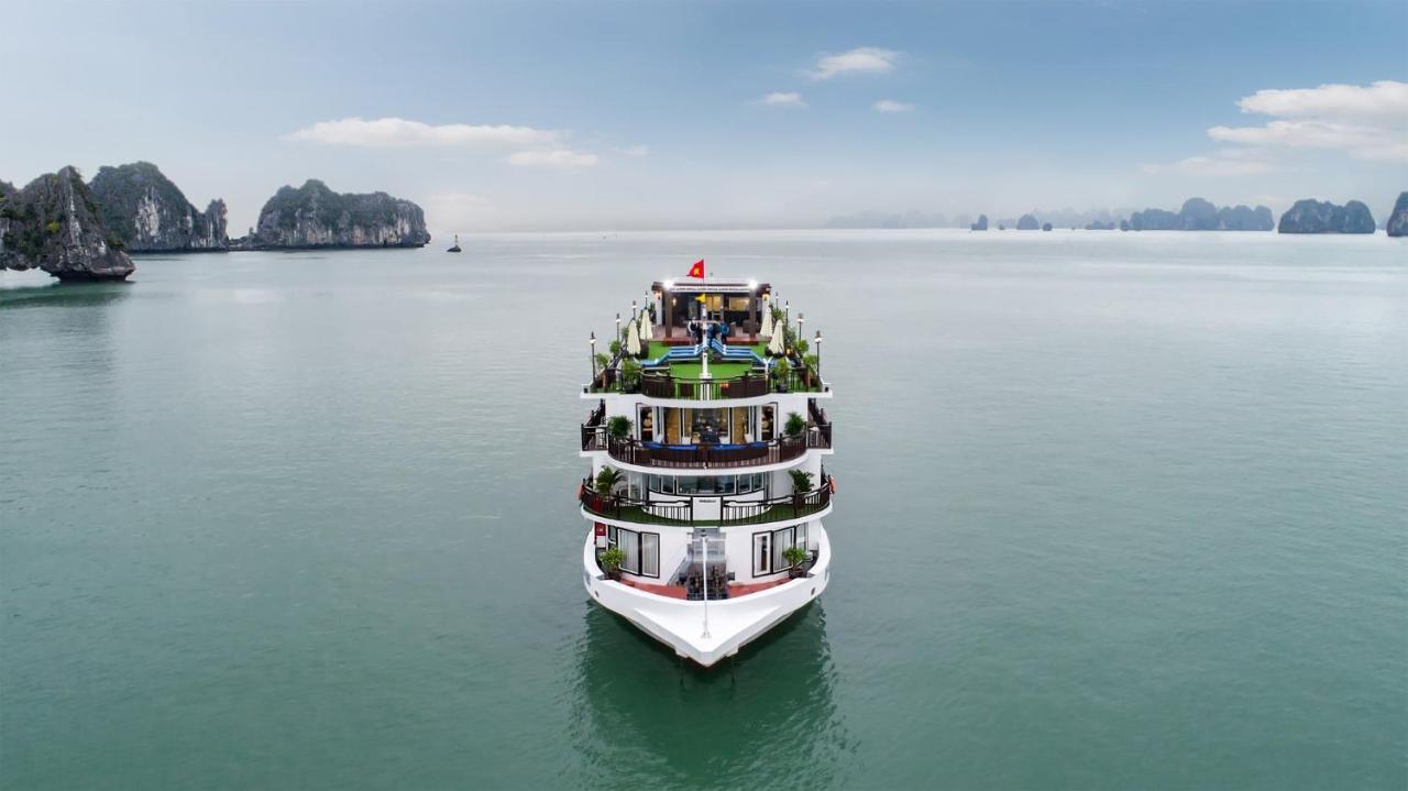 Amanda Cruise Ha Long Bay Hotel Екстериор снимка