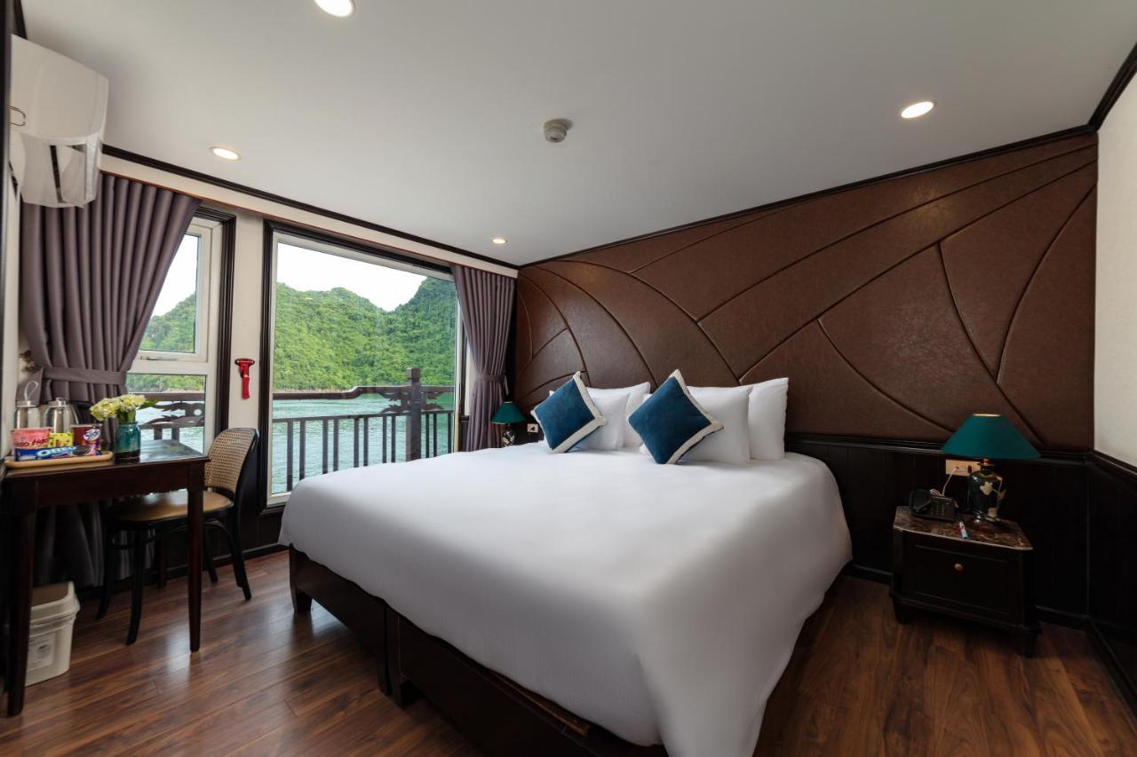 Amanda Cruise Ha Long Bay Hotel Екстериор снимка