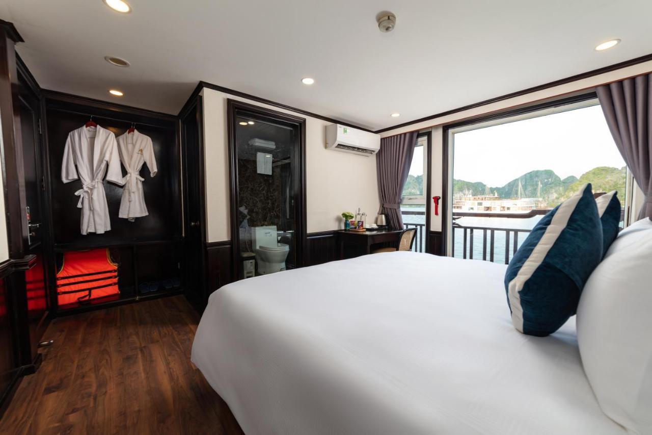 Amanda Cruise Ha Long Bay Hotel Екстериор снимка