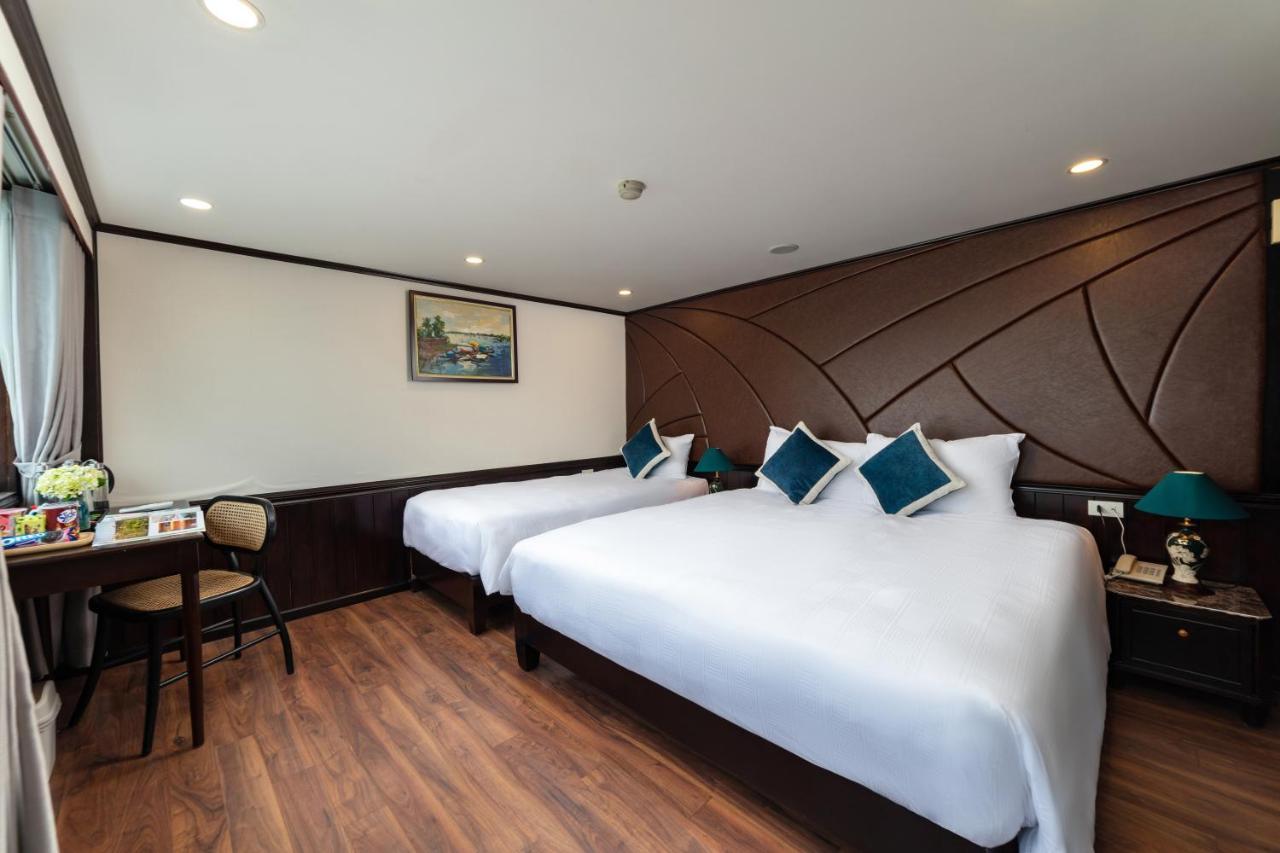 Amanda Cruise Ha Long Bay Hotel Екстериор снимка