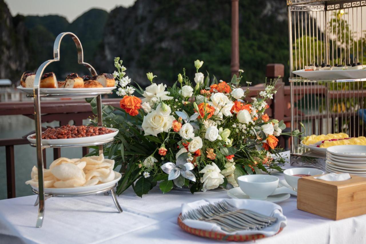 Amanda Cruise Ha Long Bay Hotel Екстериор снимка