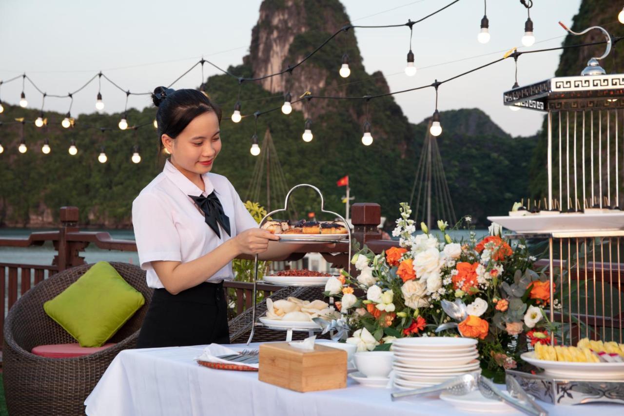 Amanda Cruise Ha Long Bay Hotel Екстериор снимка