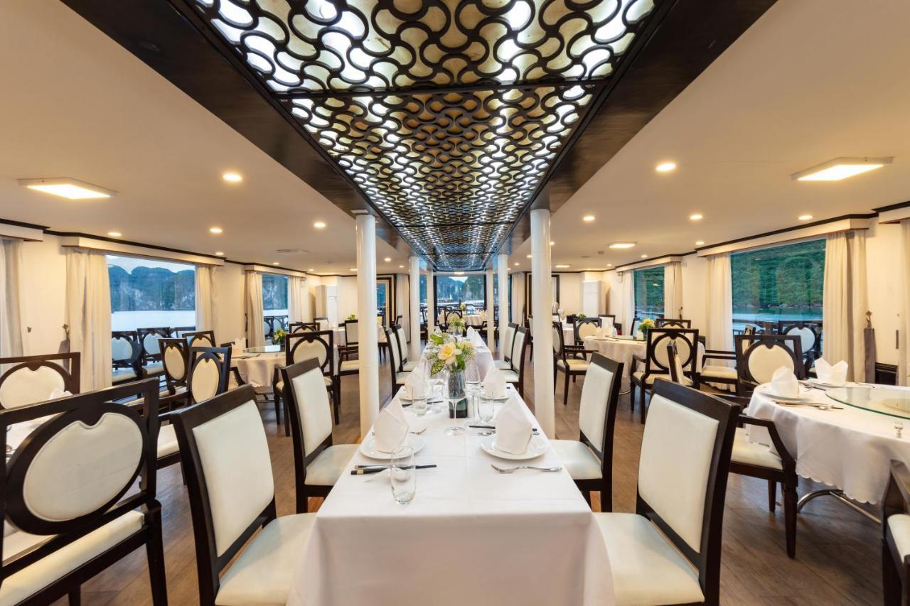Amanda Cruise Ha Long Bay Hotel Екстериор снимка